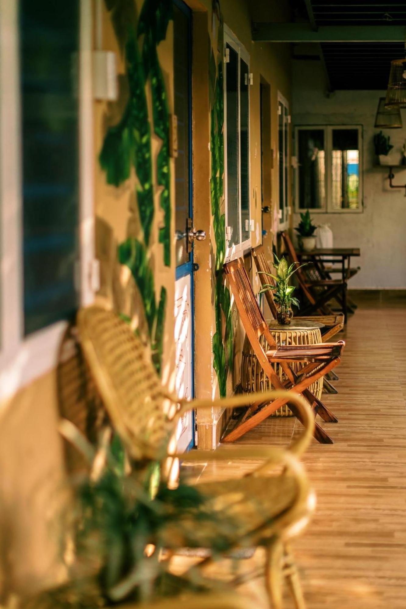 Yellow Farm Homestay Dong Tac Экстерьер фото